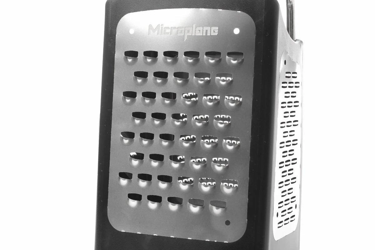 Microplane 4 Lados Rallador Box Grater Negro 5 Microplane 4 Lados Rallador Box Grater Negro - Imagen 3
