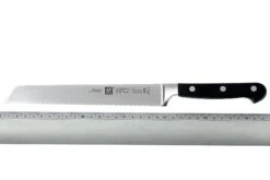 Zwilling Professional ''S'' Cuchillo De Pan 20cm -Kinifeses Comercio ZW31026 200 04 zwilling professional s 31026 200 broodmes d4