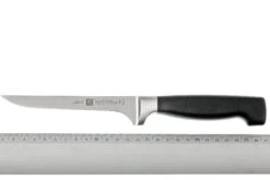 Zwilling J.A. Henckels Four Star-cuchillo Deshuesador 14 Cm -Kinifeses Comercio ZW31086 140 04 zwilling 4star 31086 140 uitbeenmes 14cm d4